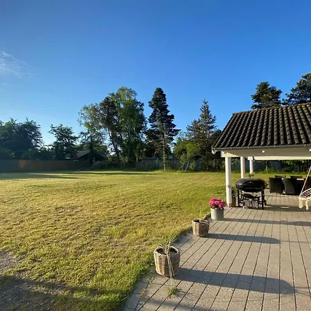 Hegge - 300m From The Sea By Interhome *